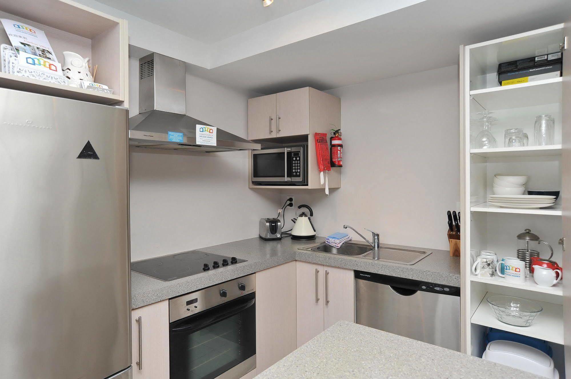 Carlton Villa 2 - Christchurch Holiday Homes エクステリア 写真